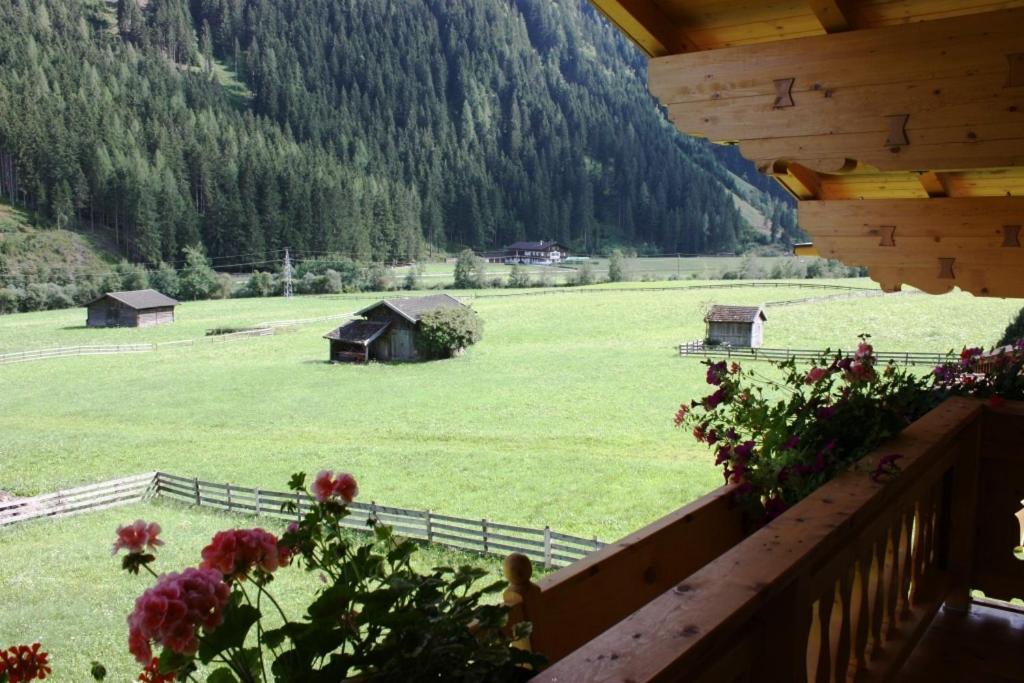 Landhaus Alpensonne Neustift im Stubaital Exterior photo