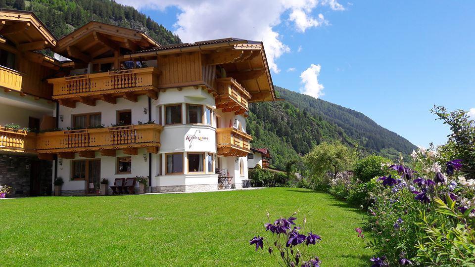 Landhaus Alpensonne Neustift im Stubaital Exterior photo